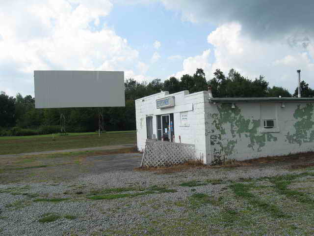 Hi-Road Drive-In - 2000S Photos